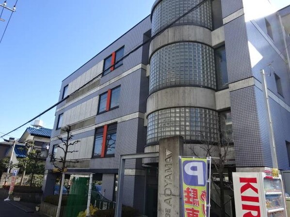 ピアレジアオヤマVの物件外観写真